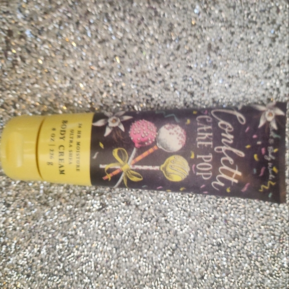 Bath & Body Works Skincare Retired Bath And Body Works Confetti